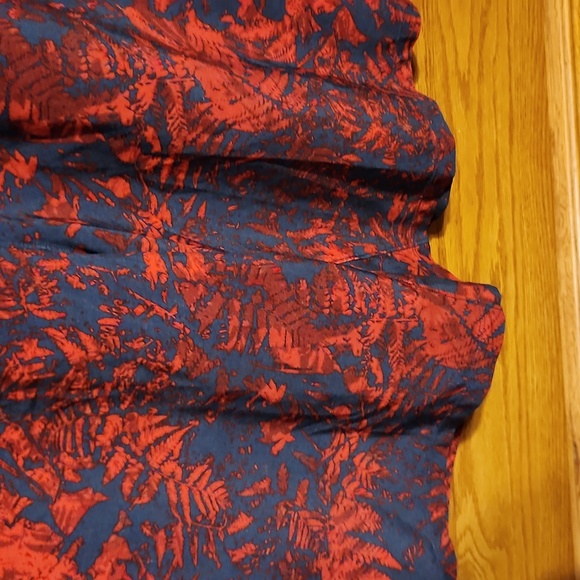 Rare Lululemon red jungle palm print pace breaker shorts - Picture 4 of 6